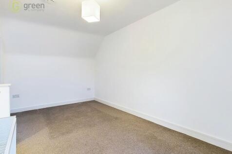 Bedroom 1 (Second Floor)