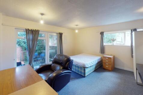 2-Elton-Road-Bedroom