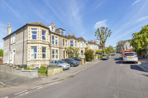 8 Broadway Road 2.jp