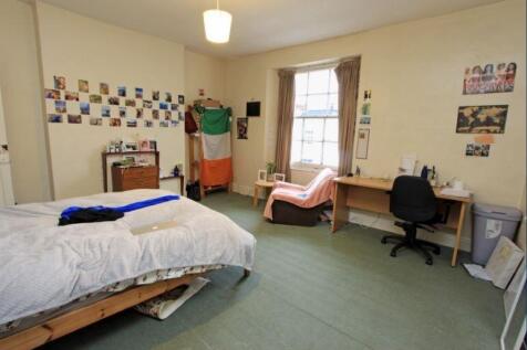 UN, 23 Southleigh Ro