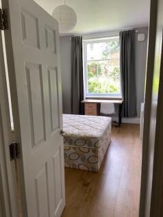 BF 46 SPR bedroom 4.