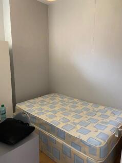 bf 46 SPR bedroom.jp