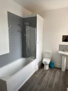 F3, 46 SPR Bathroom.