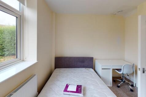 7-Gorse-Hill-Bedroom