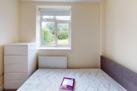 7-Gorse-Hill-Bedroom