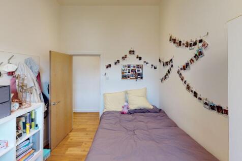 Flat-3-67-69-Queens-