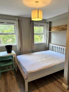 F3, 58baldwin Street