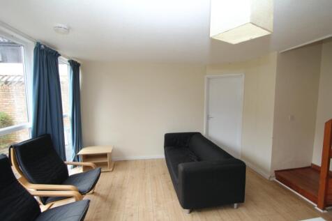 16HK 030 Living Room