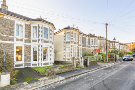 30 Alexandra Park 2.