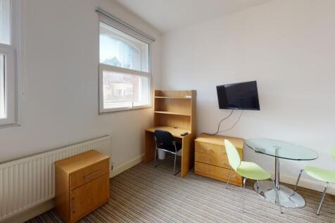 F13-Carlton-Chambers