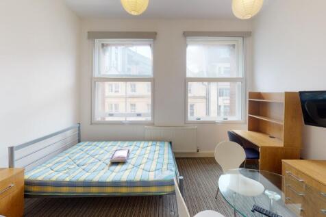 F7-Carlton-Chambers-