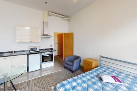 F8-Carlton-Chambers-