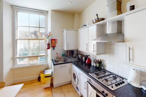 Flat-1-109-Whiteladi