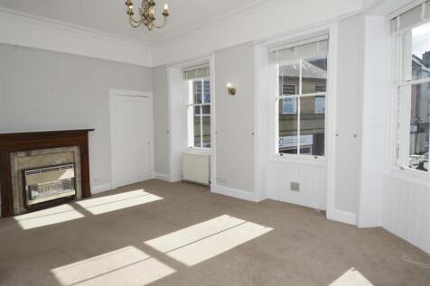 LIVING ROOM.1.jpg