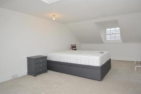 UpstairsBedroom.jpg