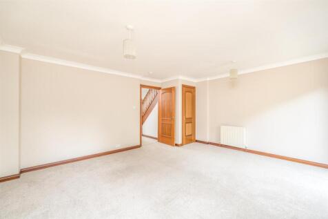 9 South Mews_Bennecourt_drive-03.jpg