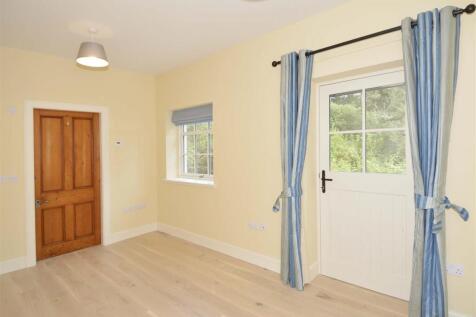 DOWNSTAIRS ROOM.jpg