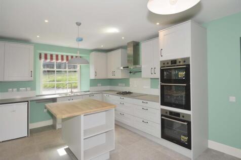KITCHEN.1.jpg