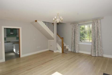 LIVING ROOM,1.jpg