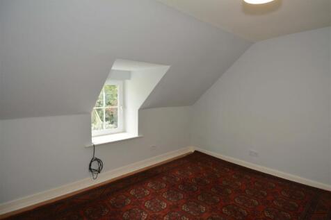 Bedroom.2.jpg