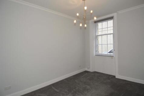 Bedroom.jpg