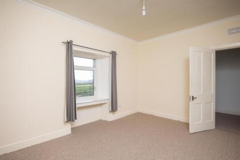 newlands-farmhouse-12 Bedroom Three.jpg