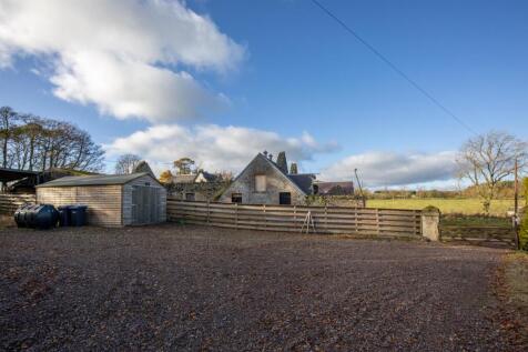 newlands-farmhouse-24 parking.jpg
