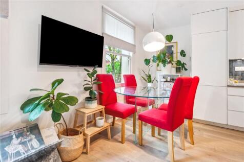 Kitchen/Reception