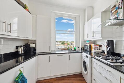Kitchen/Reception