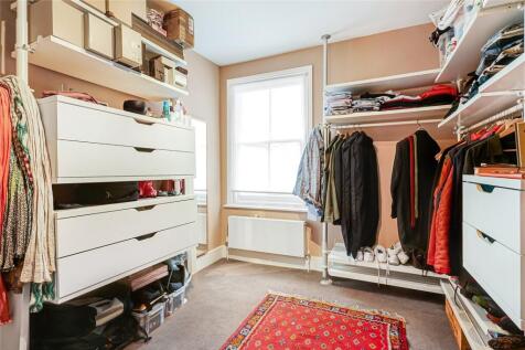 Walk In Wardrobe