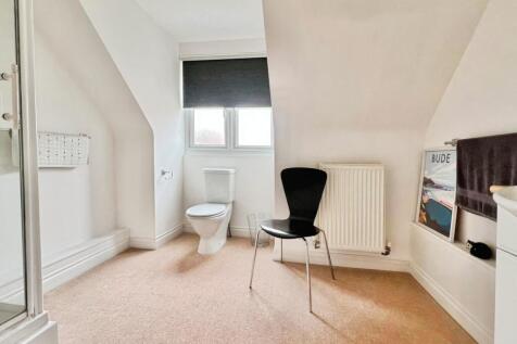 En-Suite To Bed 1