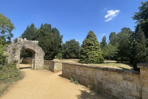 Nearby Ruins