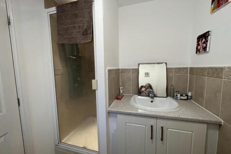 Ensuite 2