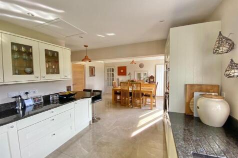 Kitchen / Diner / Breakfast Room