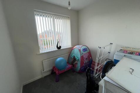 bed 3.jpg