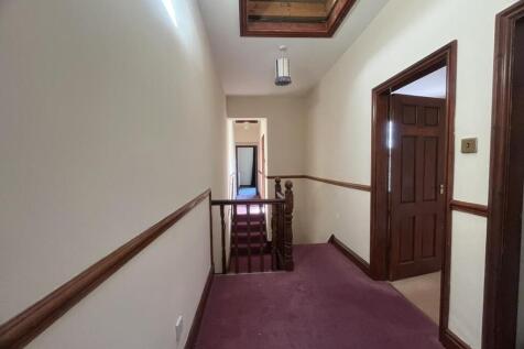 Stairs/ Landing