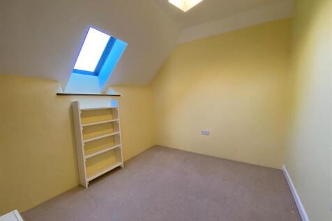 Bedroom 3.jpg