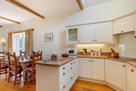 OPEN PLANNED LOUNGE KITCHEN DINER