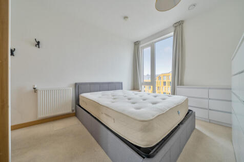 1361700-17-68de9d...