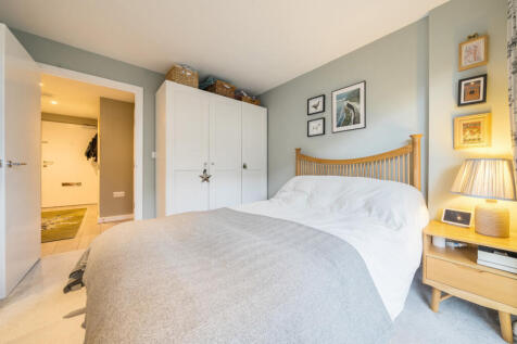 1371970-18-68fa08...