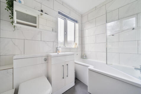 1376691-5-690de21...