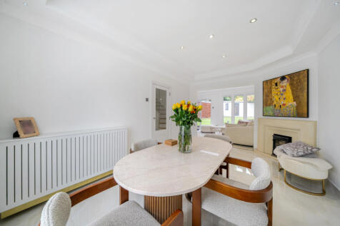 1364100-15-68e7c5...