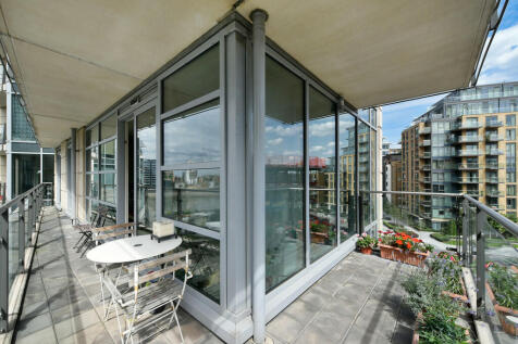 Commodore House p...