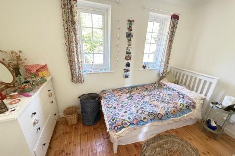Gloucester 2 bedroom.jpg