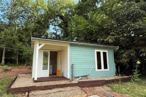 shed v1.jpg