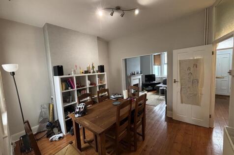 dining room.jpg