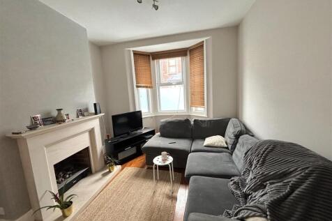 living room.jpg