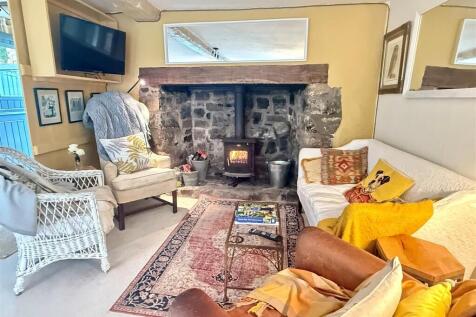 sitting room v4.jpg