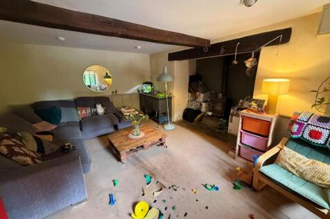 sitting room East Cottage.jpg