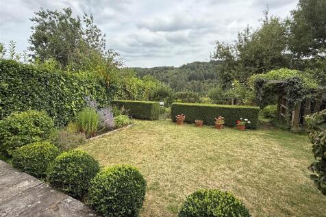 garden view old post.jpg